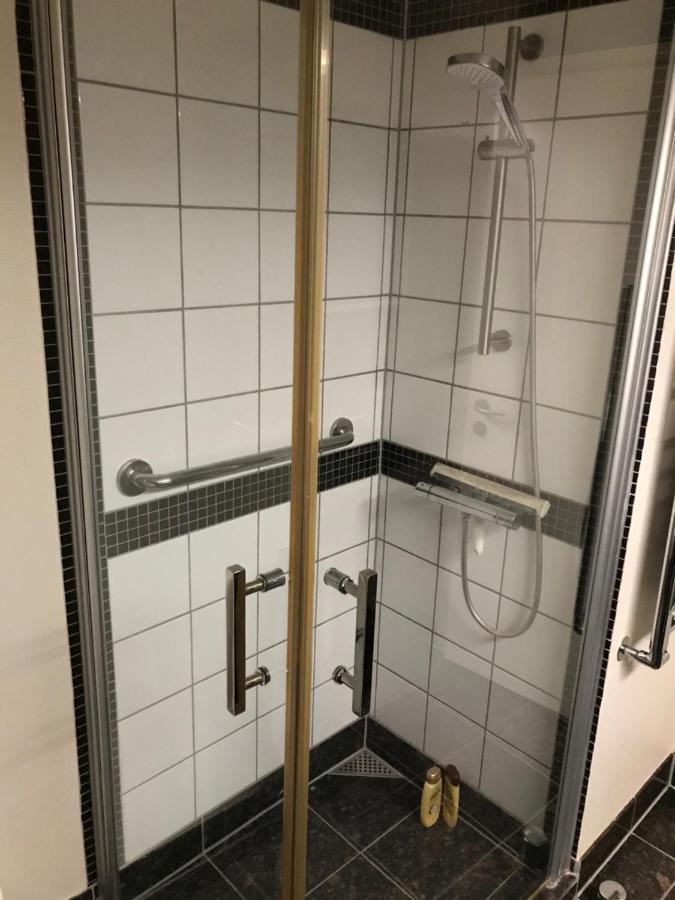 Fredelig Overnatning Ved Sundet Og Norrestrand So Horsens Exterior photo